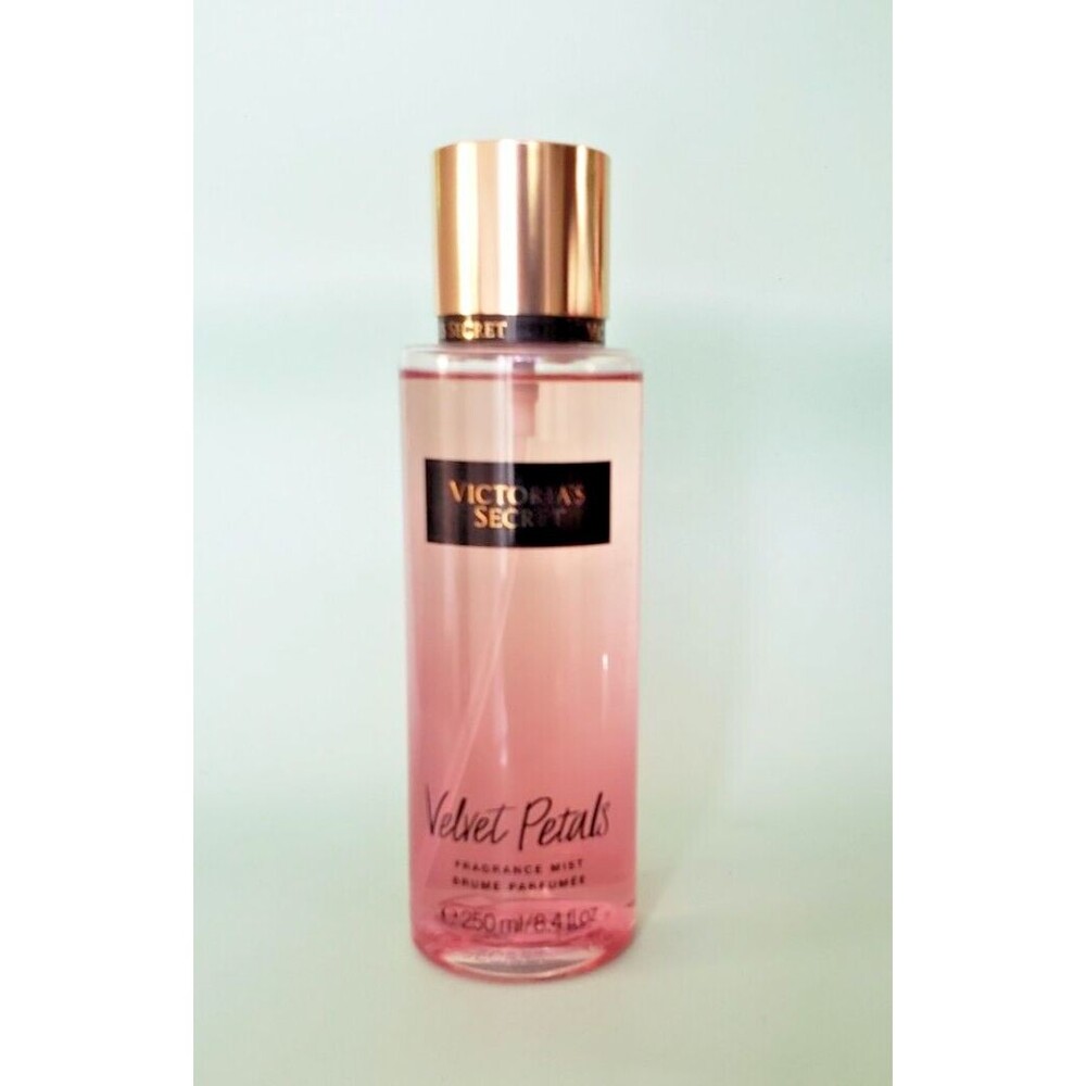 Velvet Petals Fragrance Mist Victoria's Secret 8.4 Oz